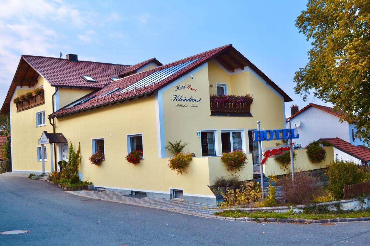 Hotel Garni Kleindienst Ursensollen المظهر الخارجي الصورة